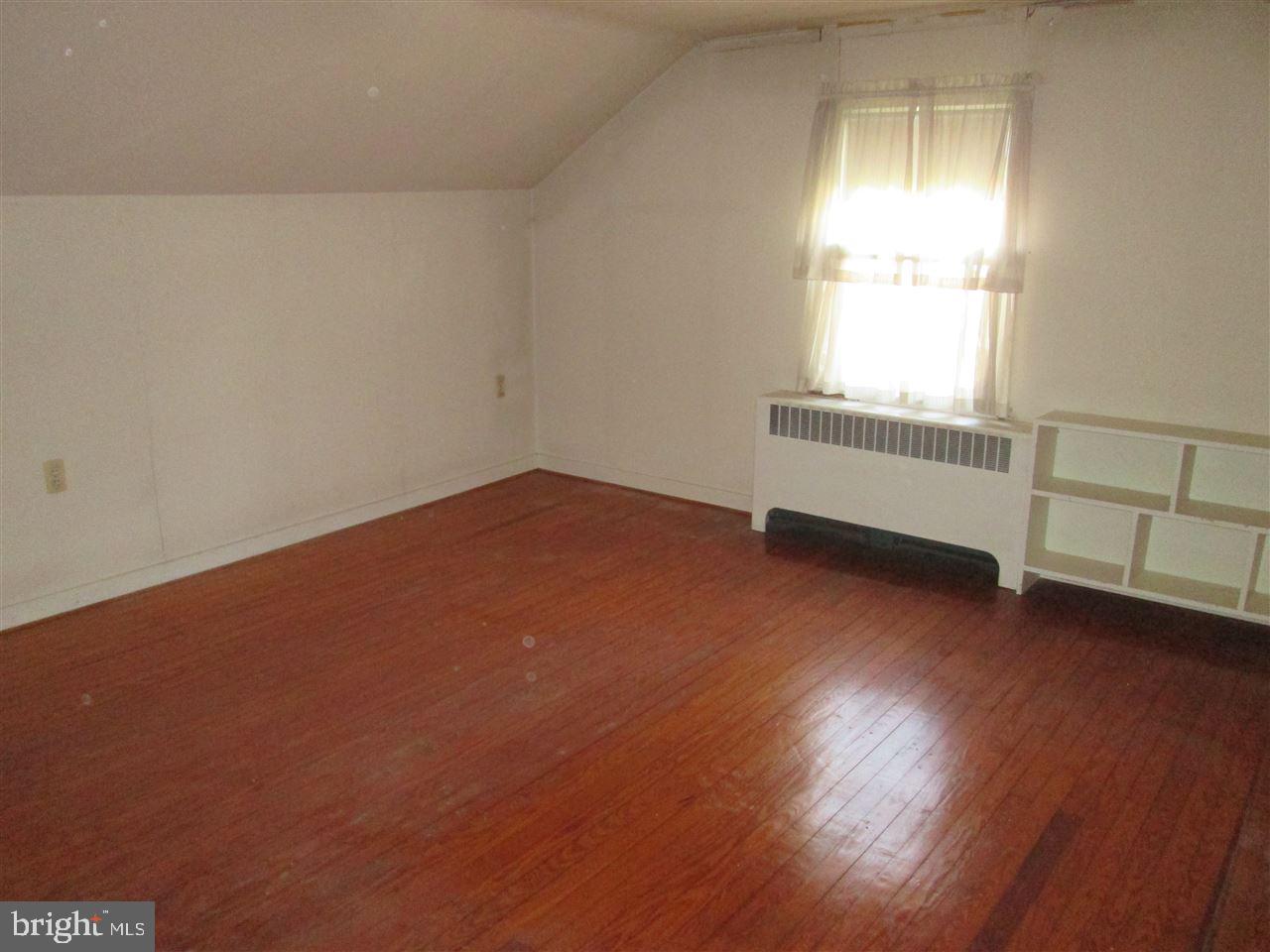 PLEASUREVILLE - Residential