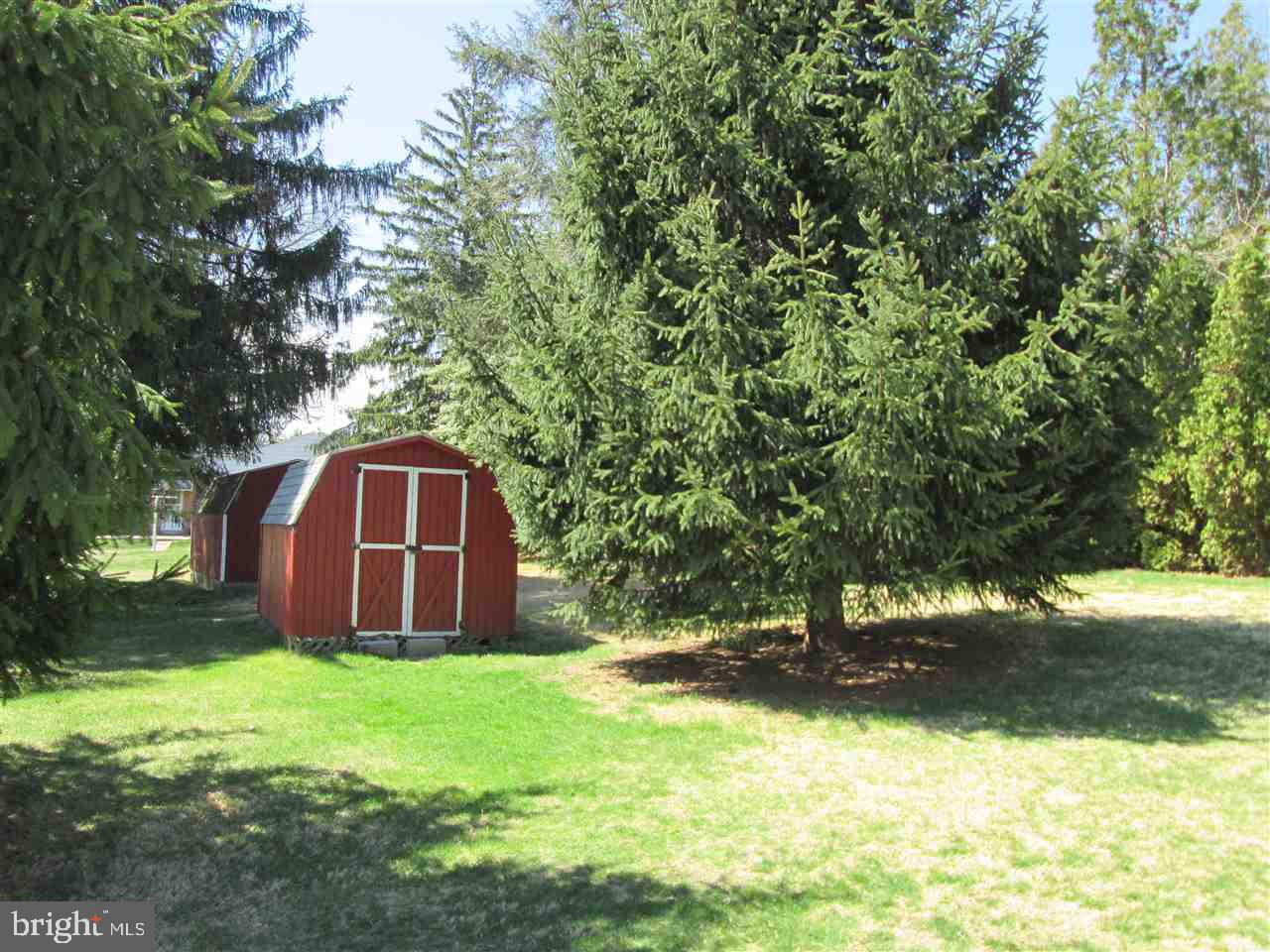 PLEASUREVILLE - Residential