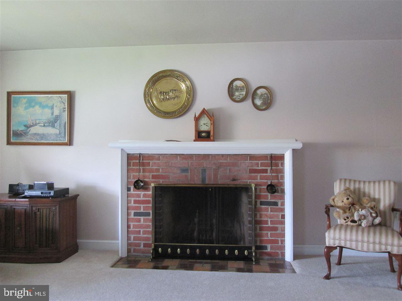 PLEASUREVILLE - Residential
