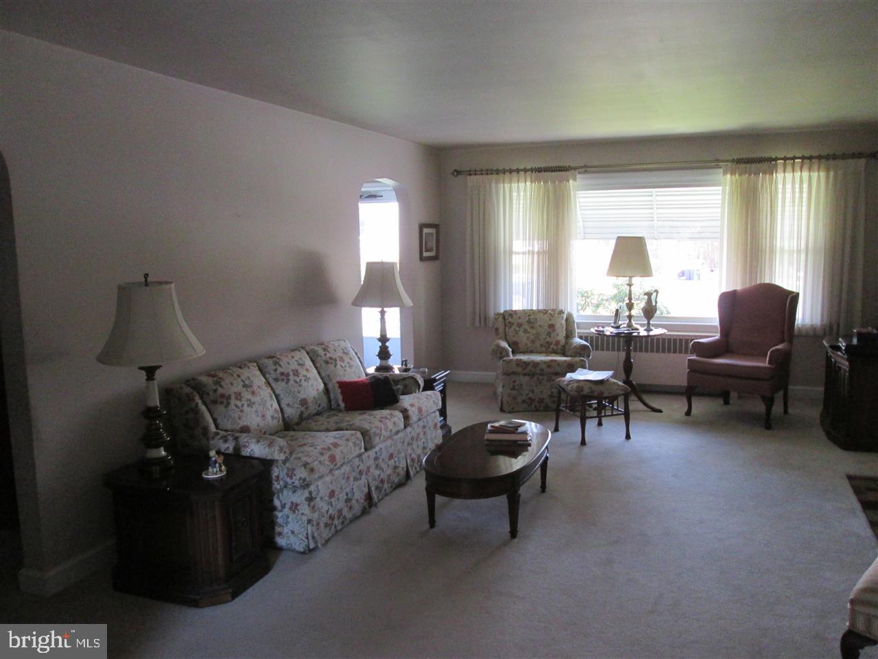 PLEASUREVILLE - Residential