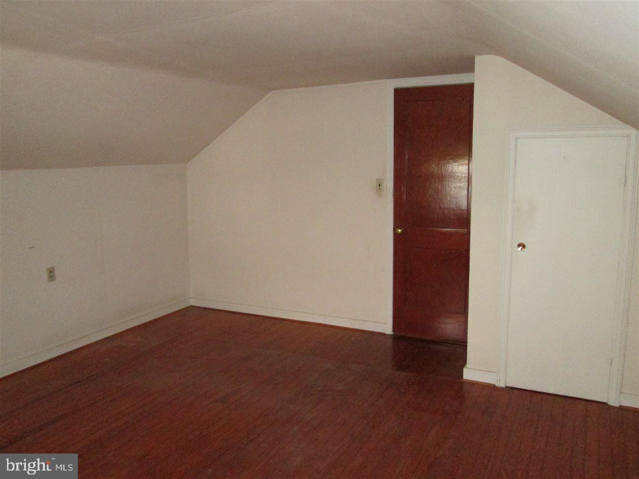 PLEASUREVILLE - Residential