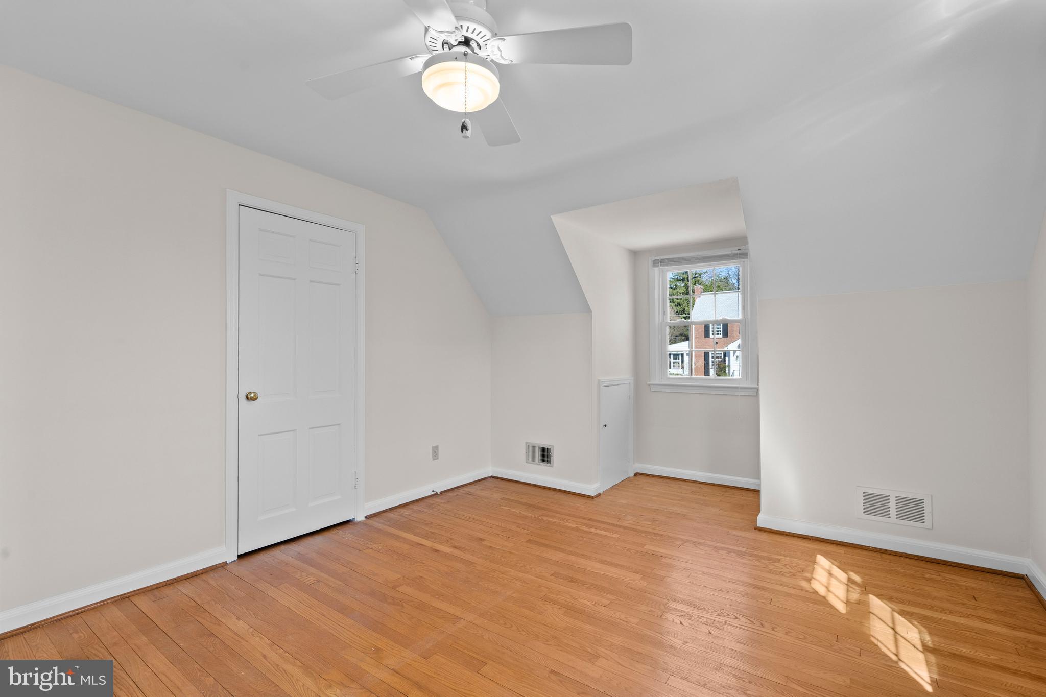 TARA - WYNNEWOOD - Residential