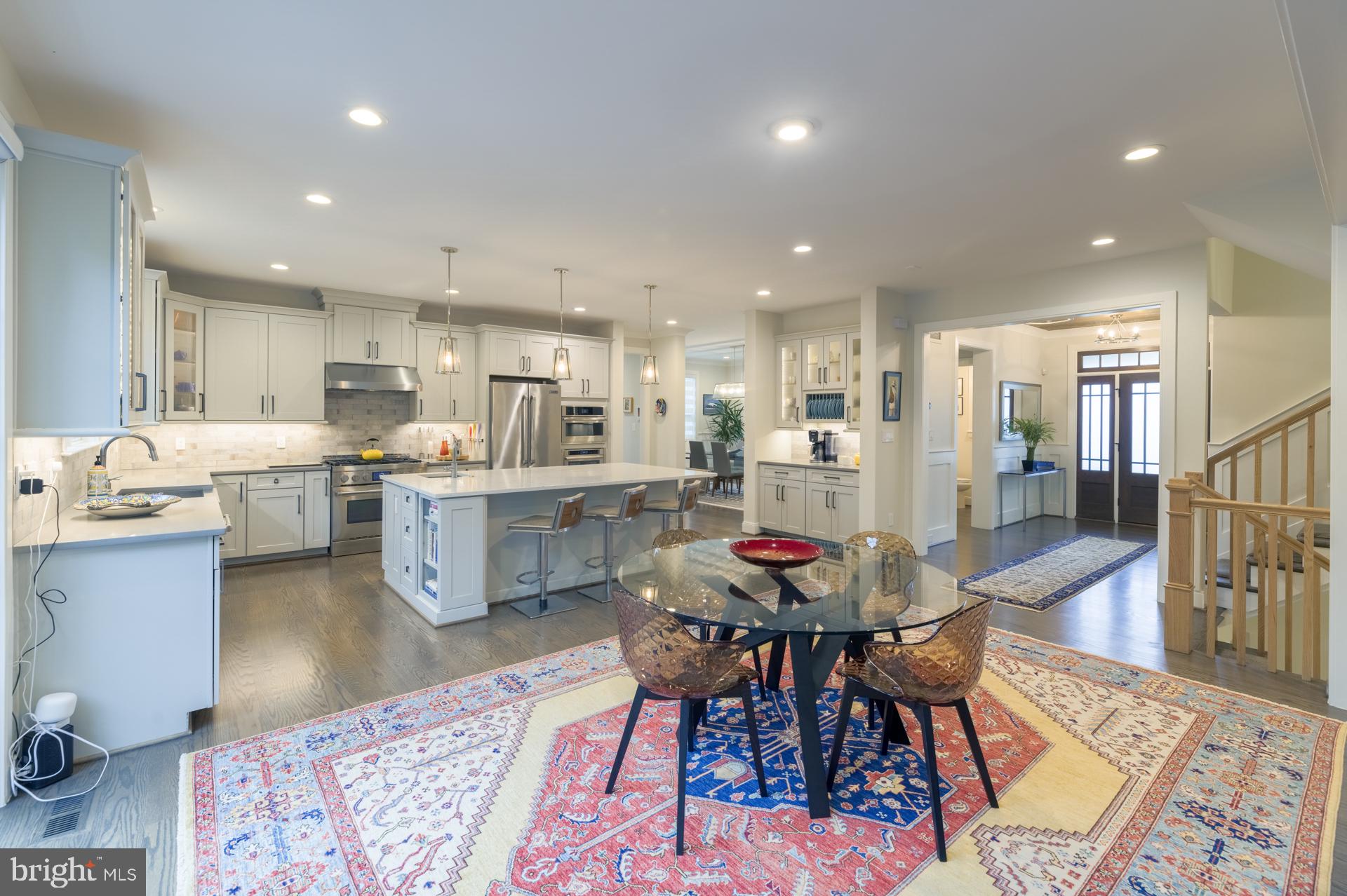 BRANDON VILLAGE - Residential