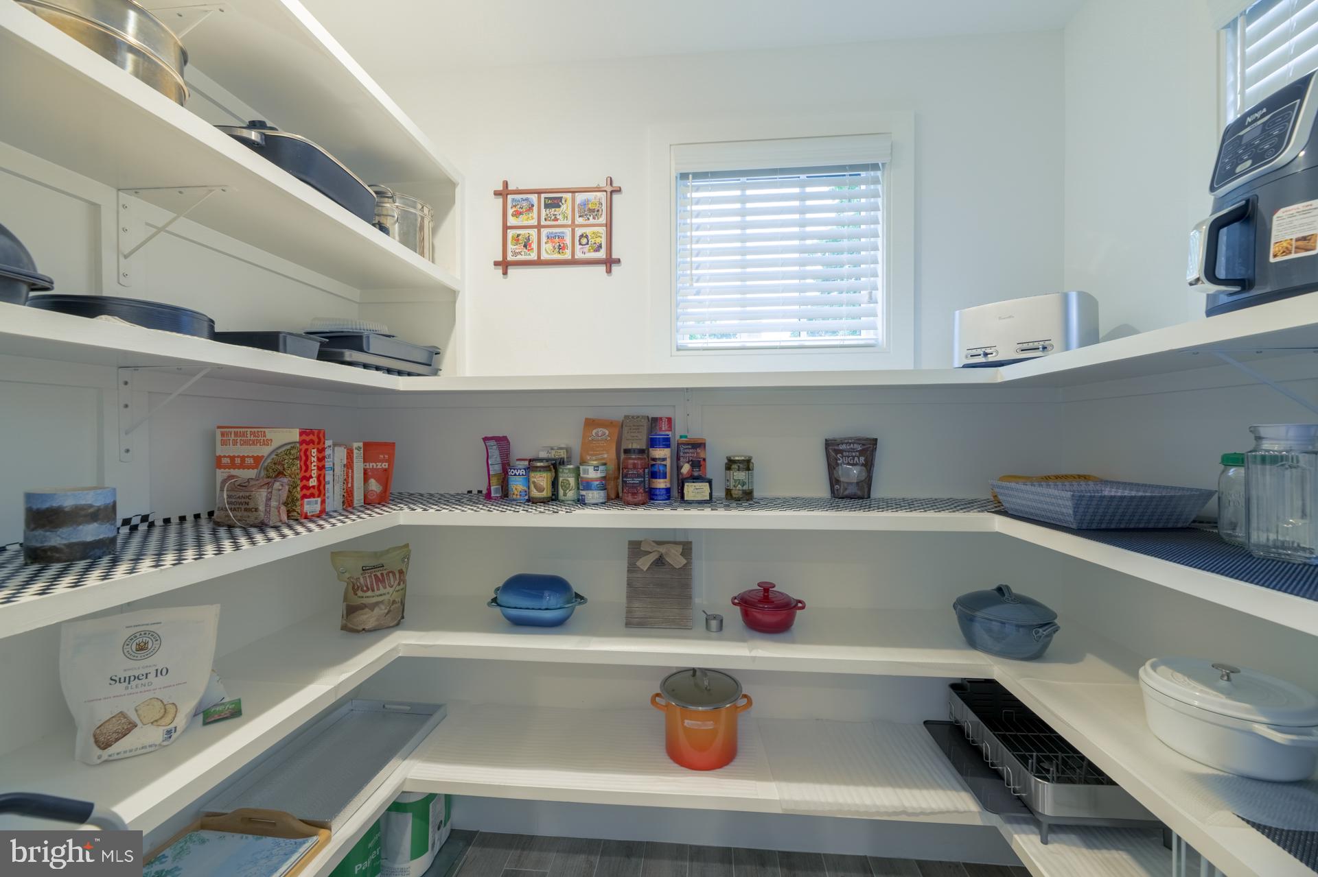 BRANDON VILLAGE - Residential