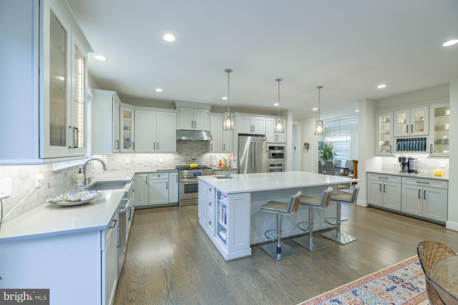 BRANDON VILLAGE - Residential