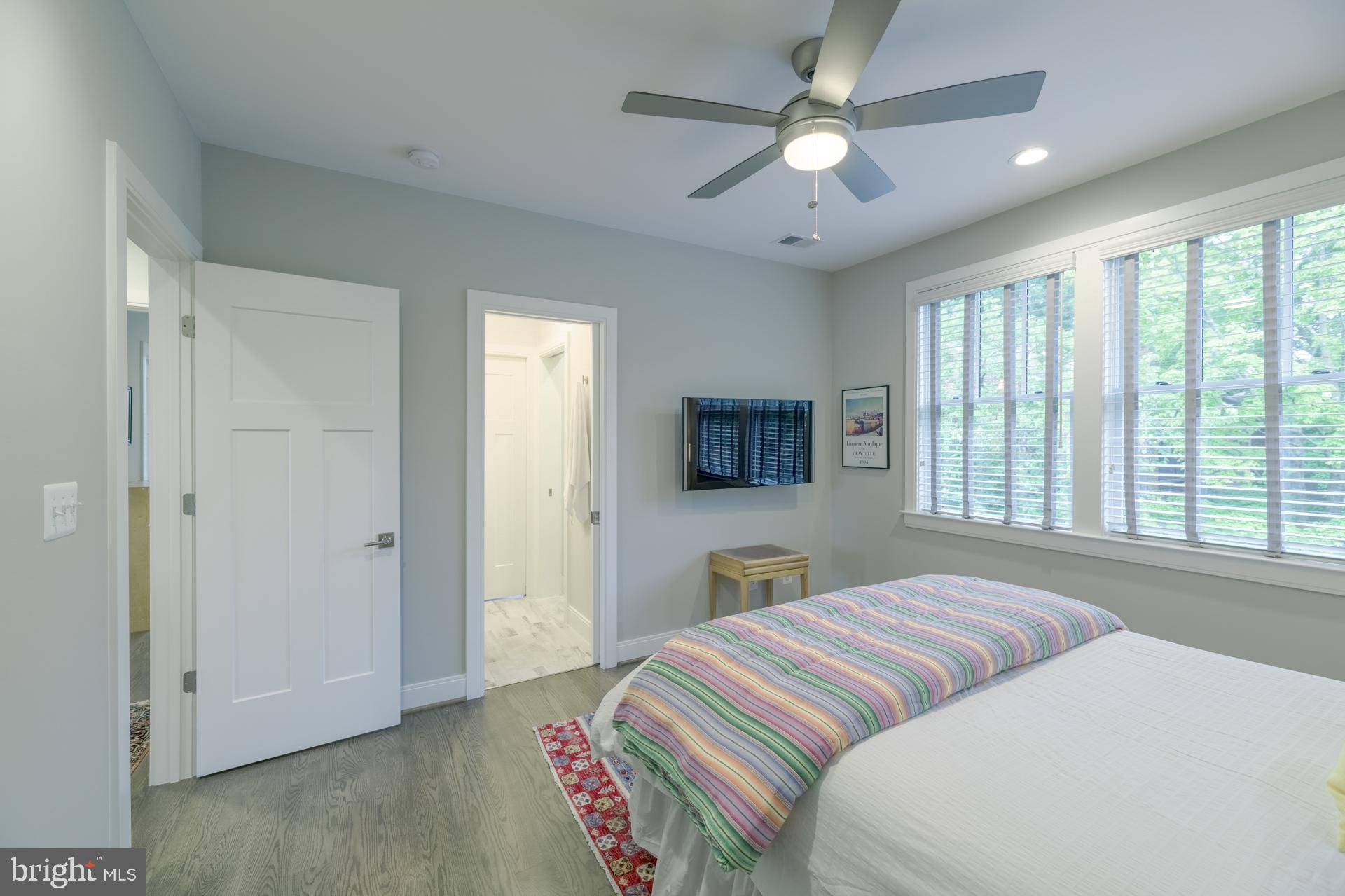 BRANDON VILLAGE - Residential