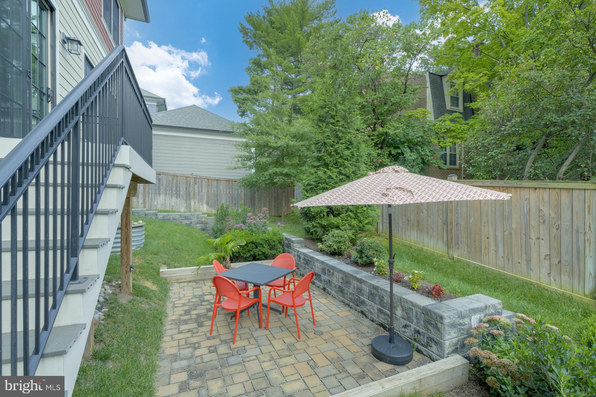 BRANDON VILLAGE - Residential