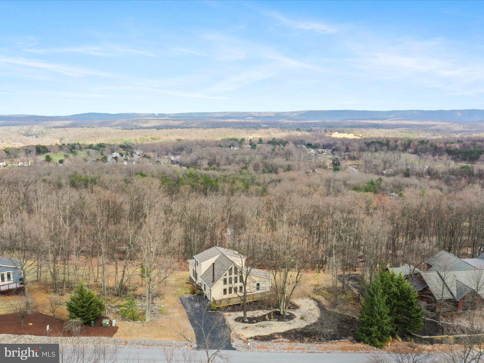 THE WOODS - Residential