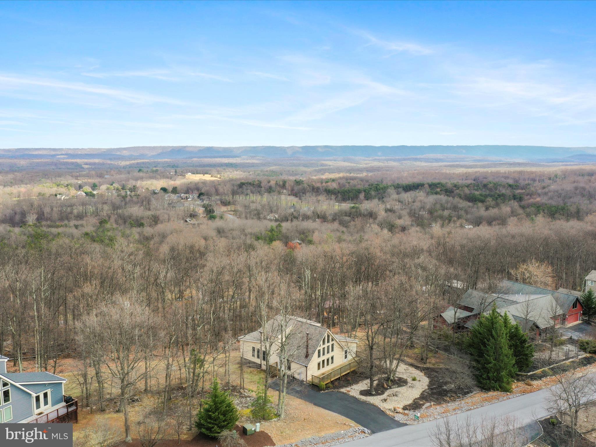 THE WOODS - Residential