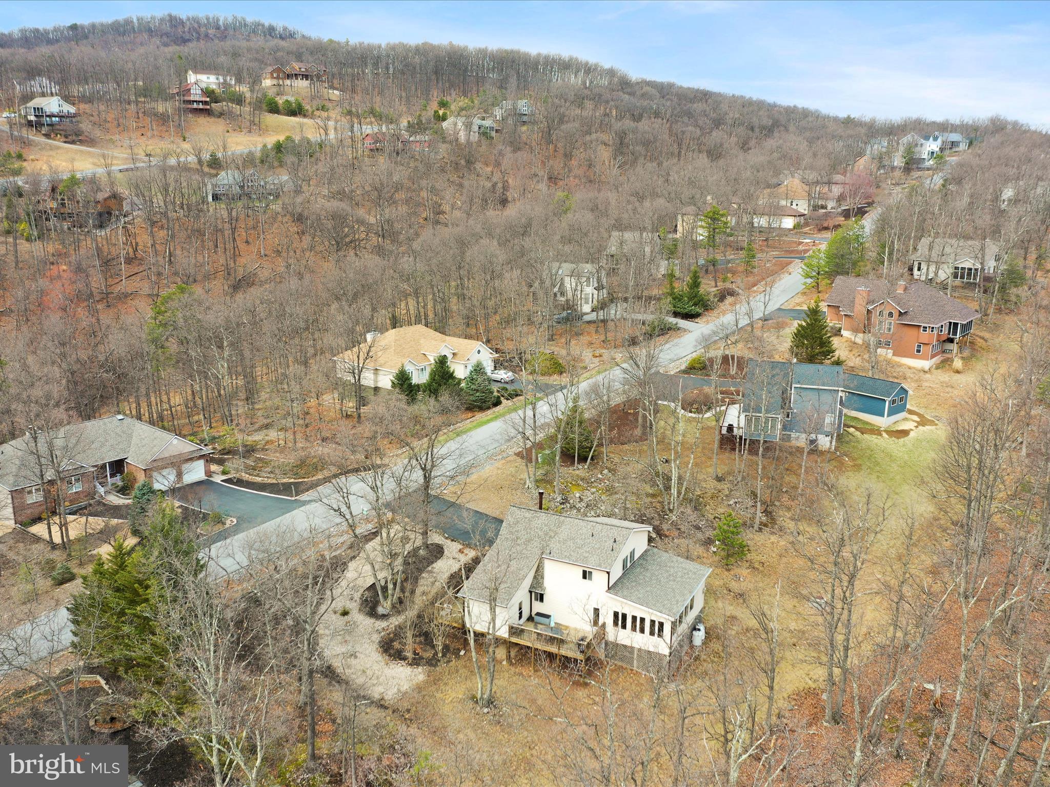 THE WOODS - Residential