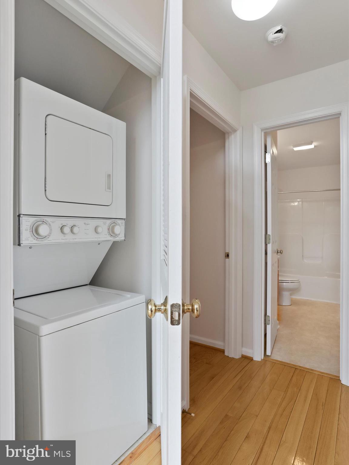 THE WOODS - Residential