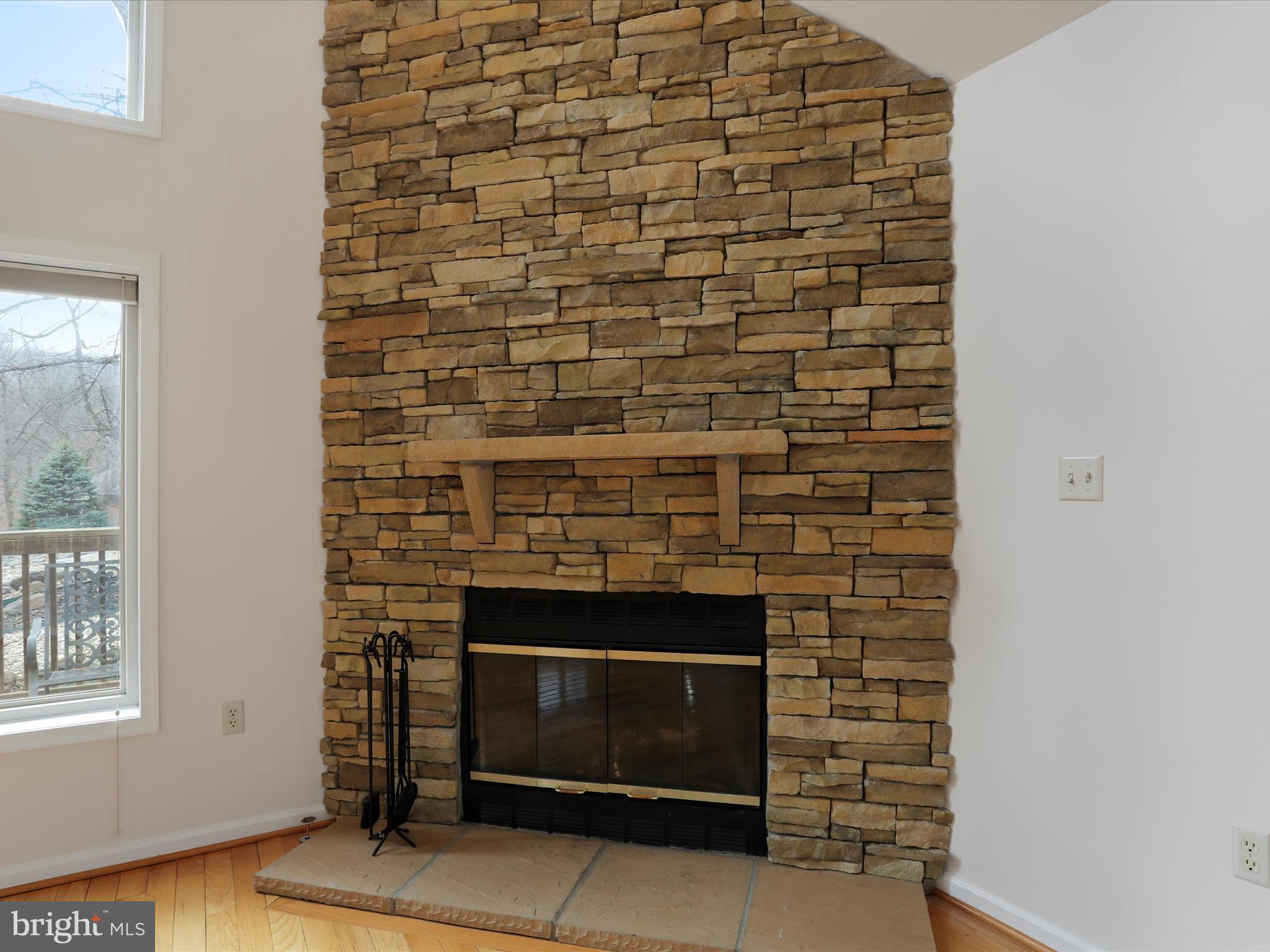 THE WOODS - Residential