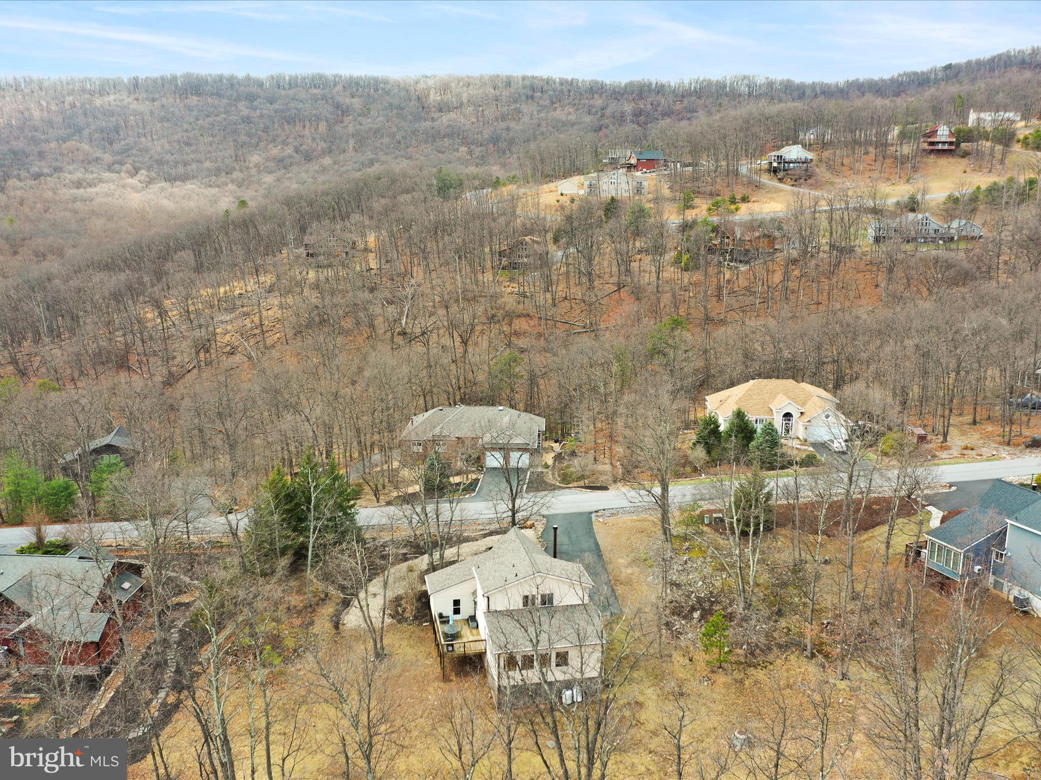 THE WOODS - Residential