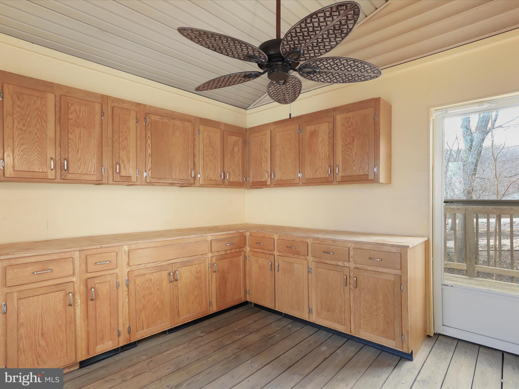 THE WOODS - Residential