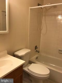 WILLIAMSTOWN - Residential