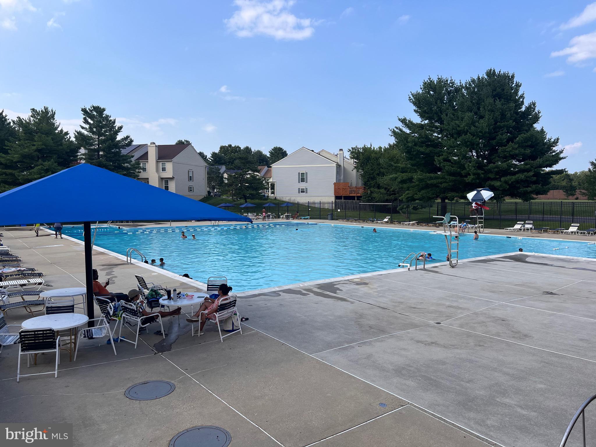 LONGMEAD - Residential Lease