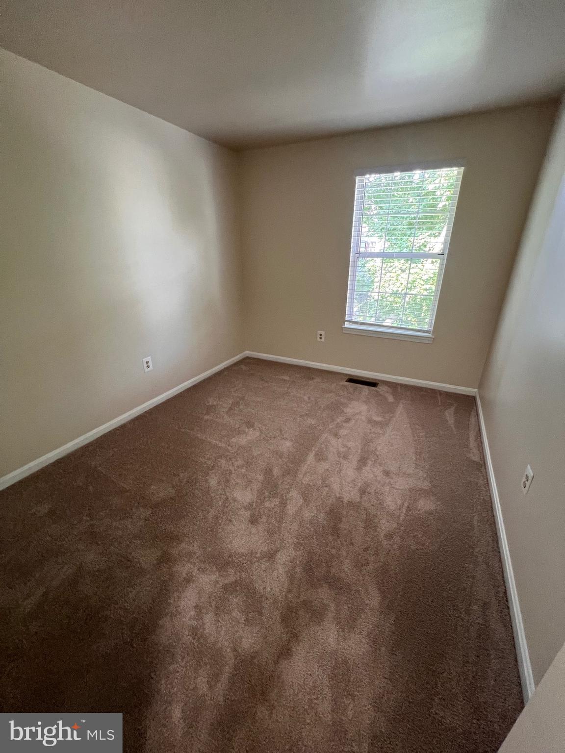 LONGMEAD - Residential Lease