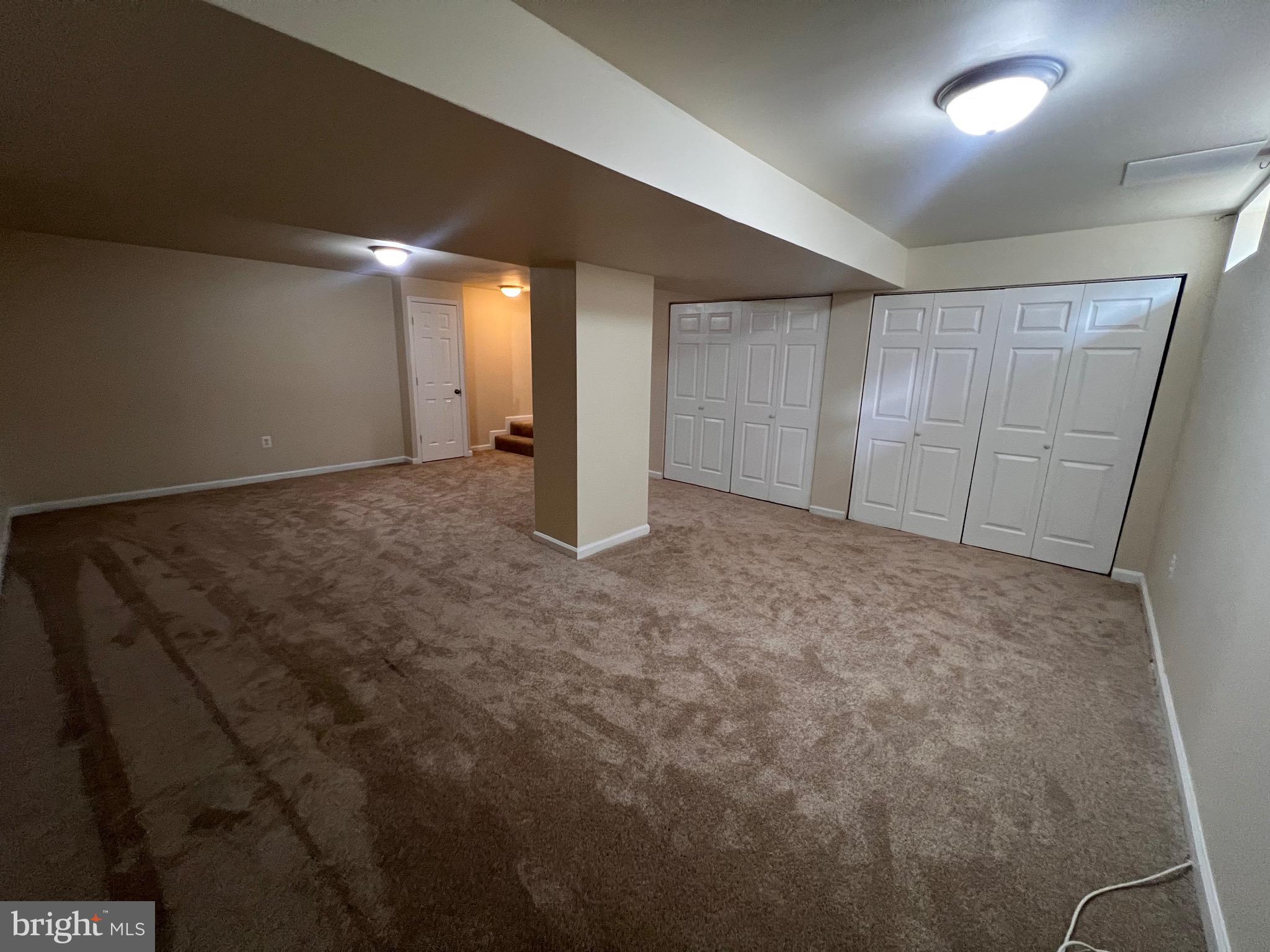 LONGMEAD - Residential Lease