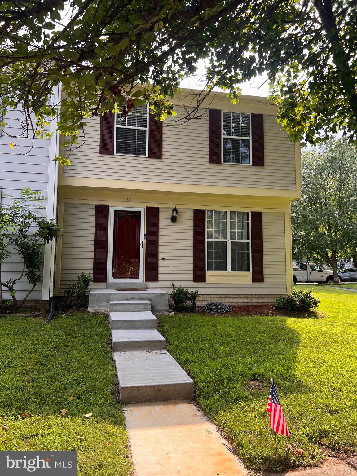 LONGMEAD - Residential Lease