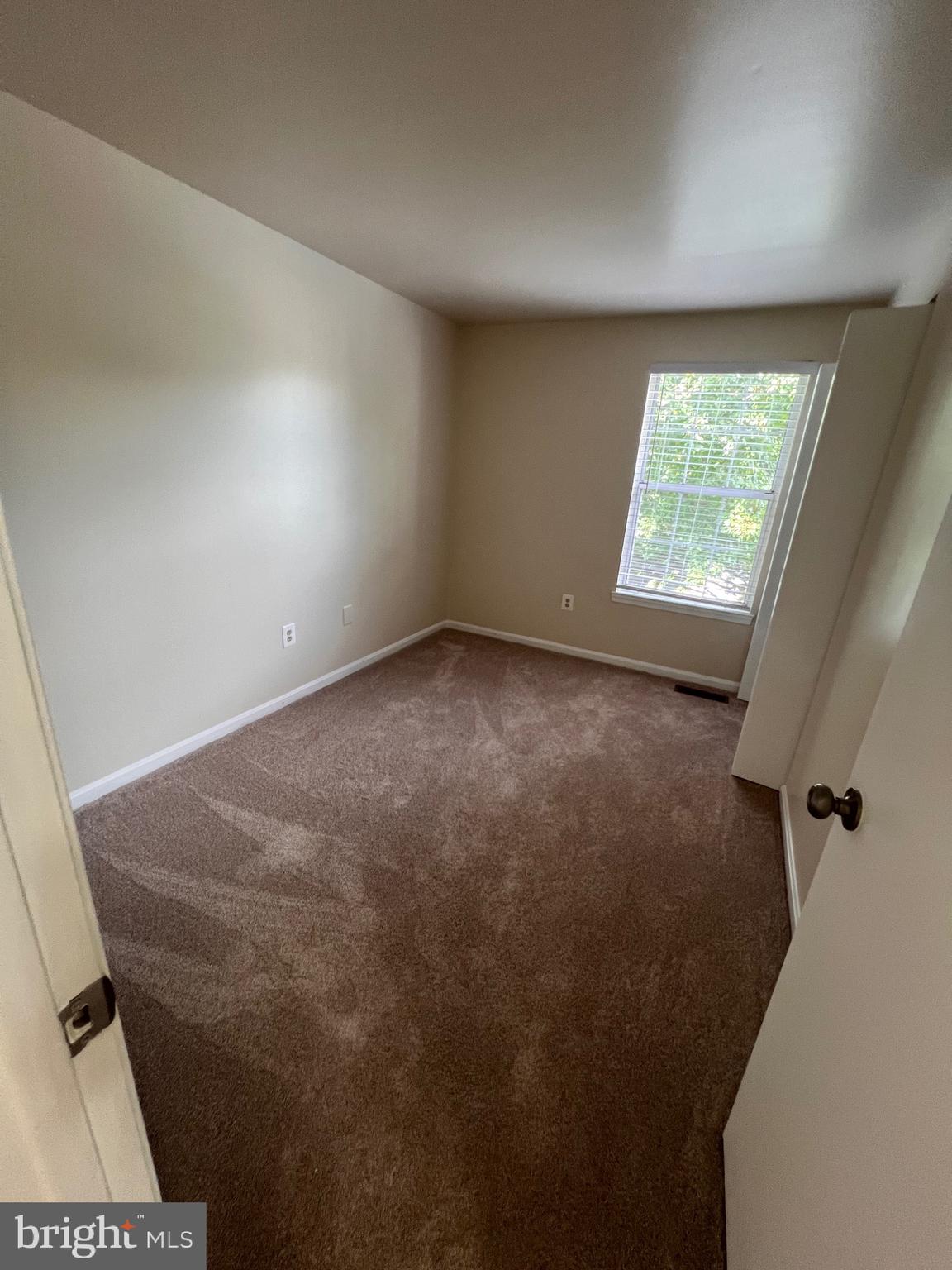 LONGMEAD - Residential Lease