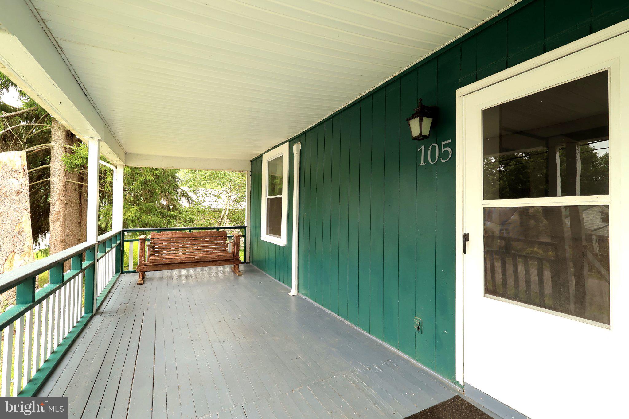 105 W NECTARINE STREET