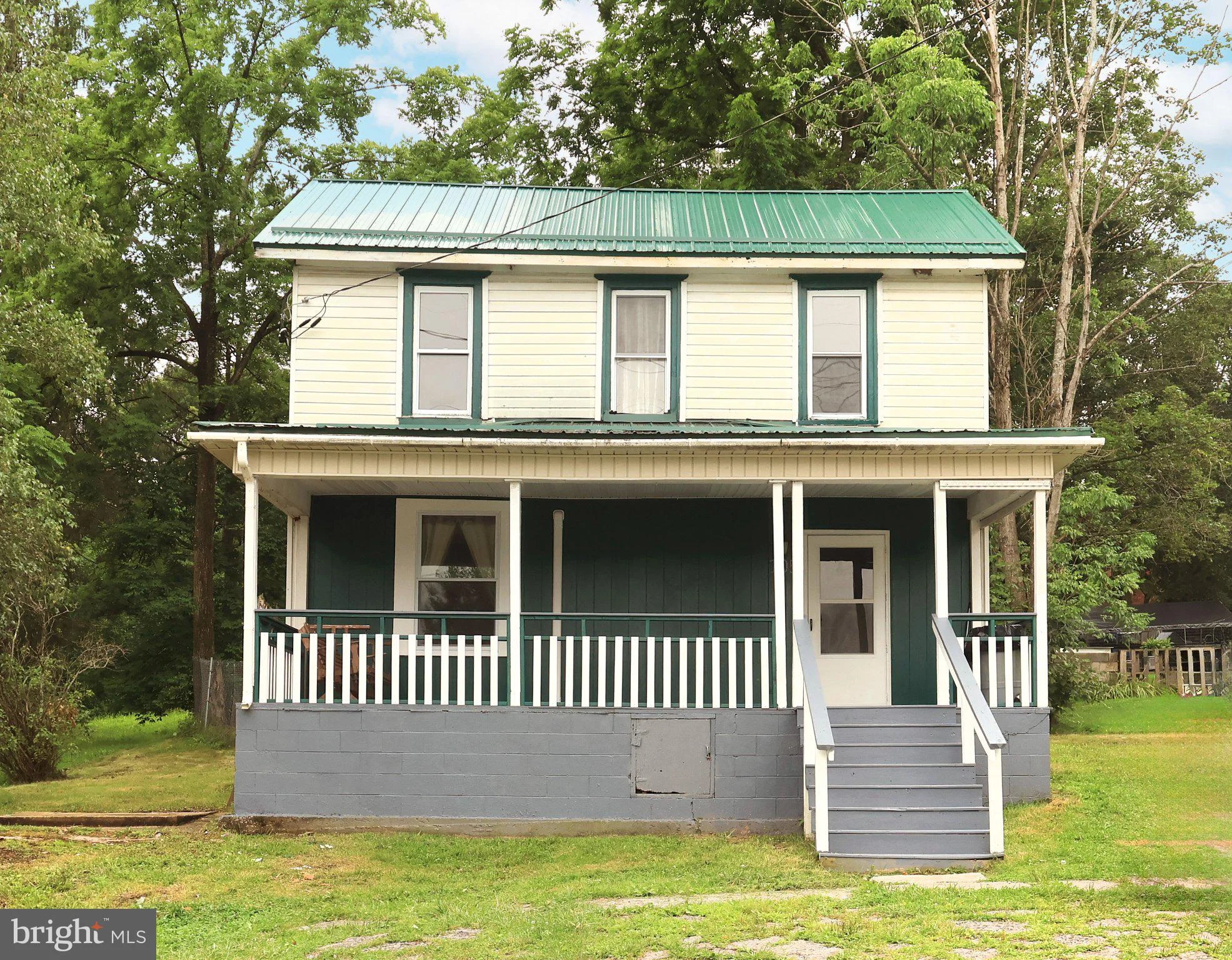 105 W Nectarine Street, Snow Shoe, PA, 16874