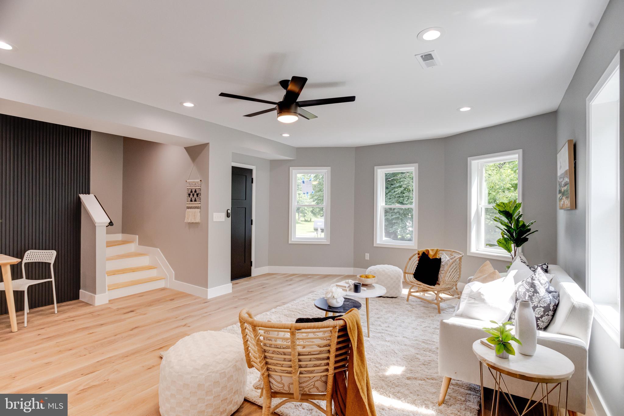 REISTERSTOWN - Residential