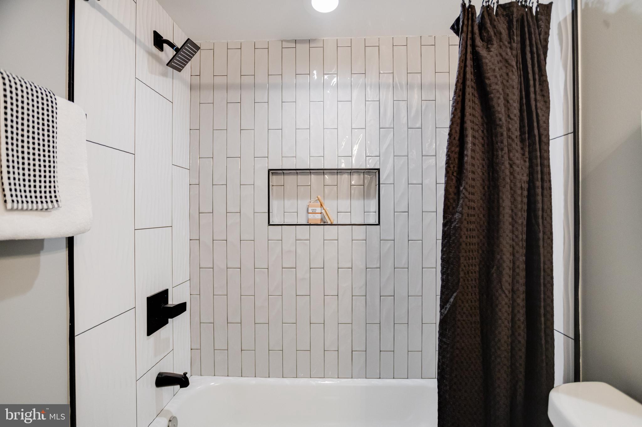 REISTERSTOWN - Residential