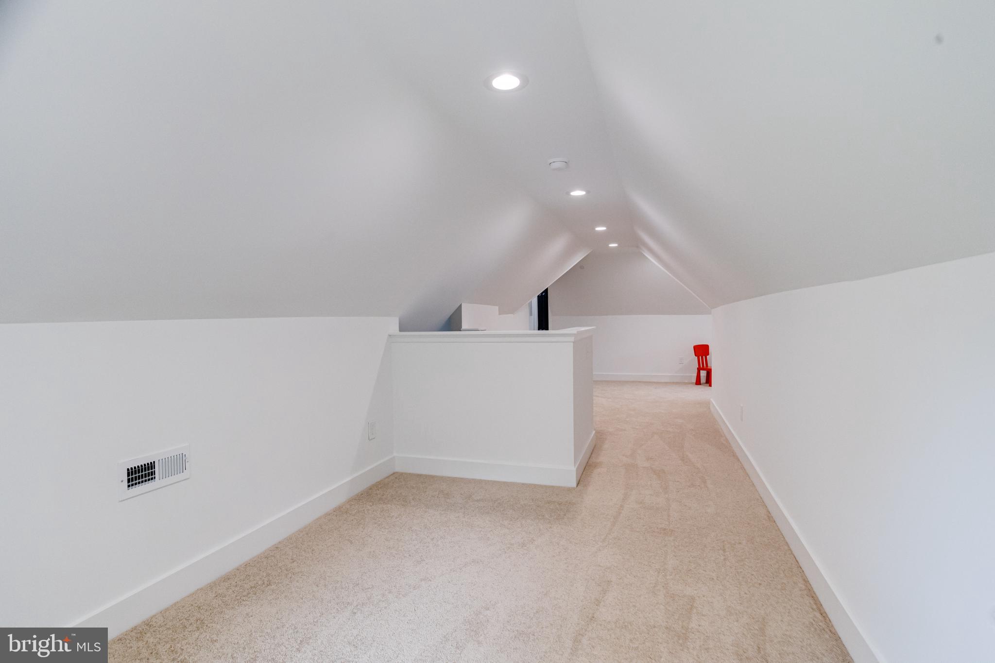 REISTERSTOWN - Residential