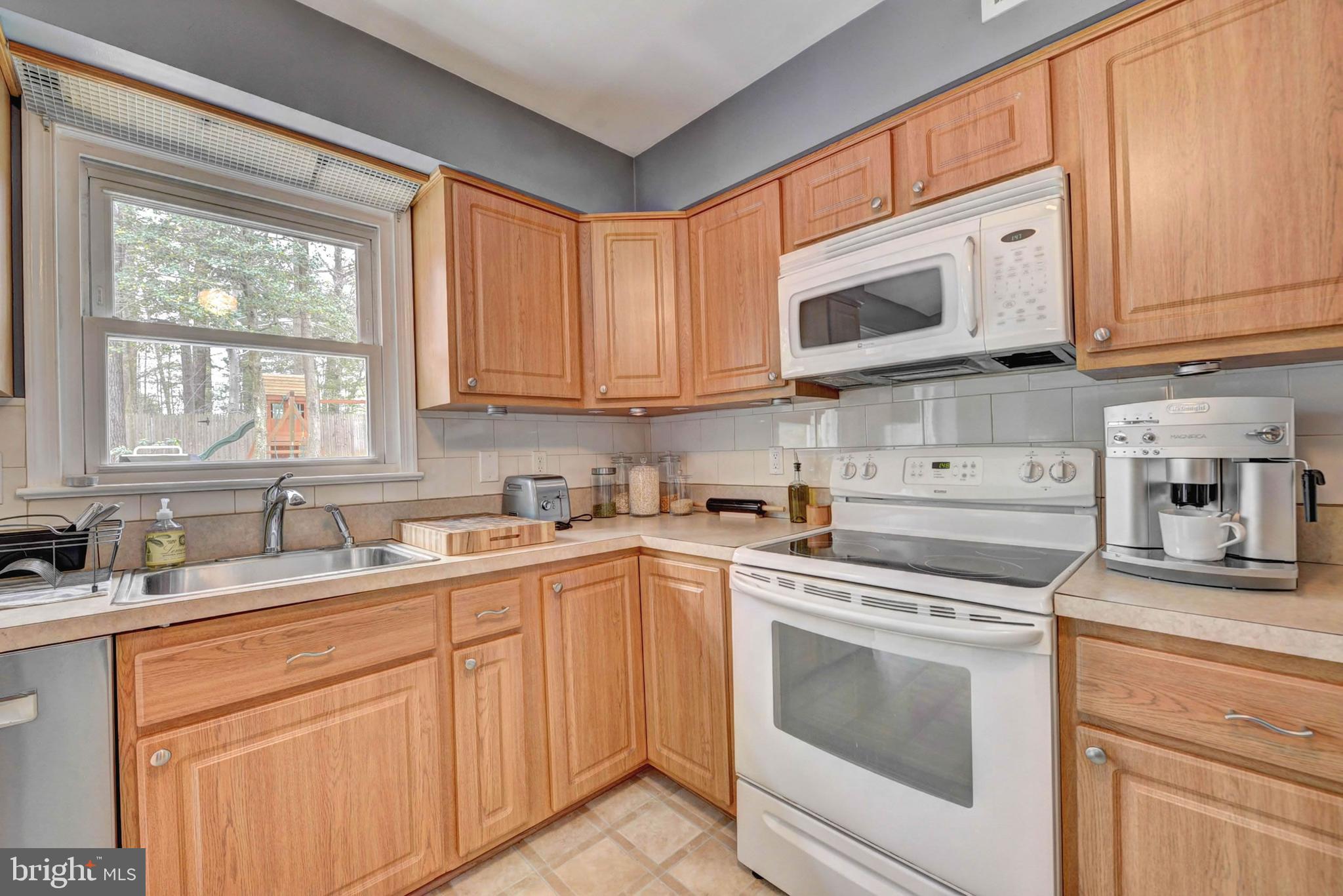 ROLLING FOREST - Residential Lease