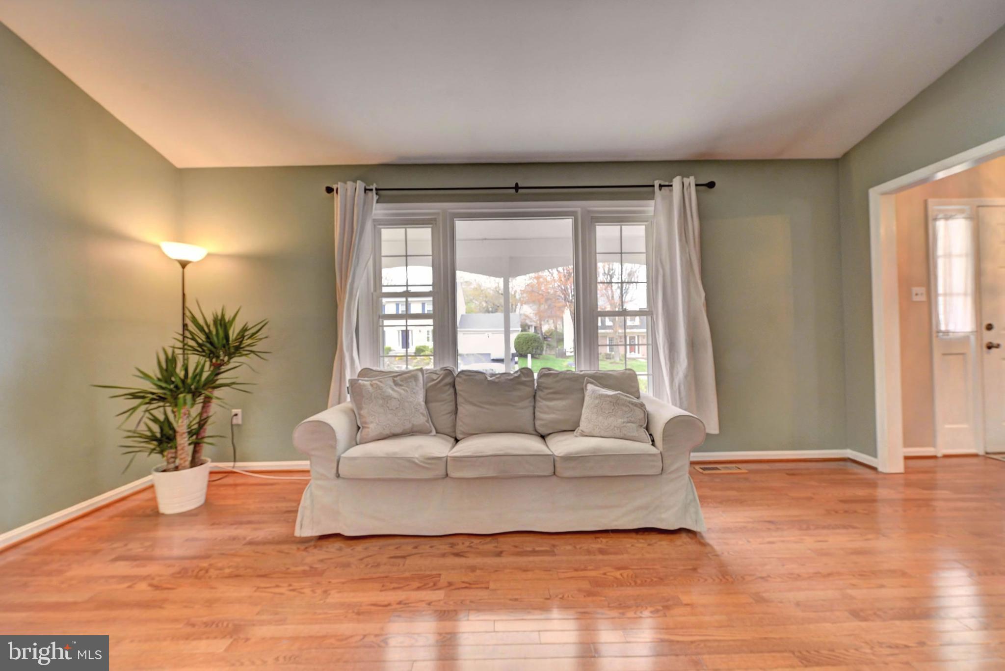 ROLLING FOREST - Residential Lease