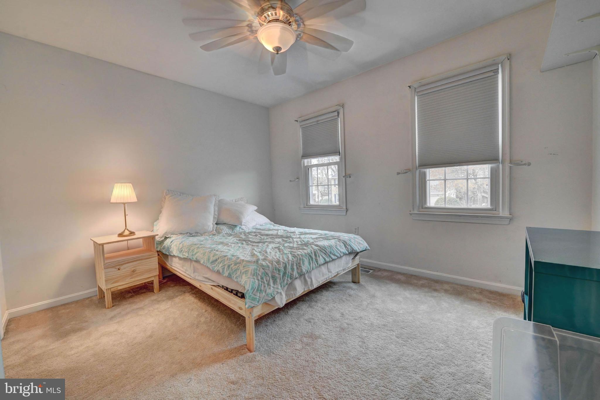 ROLLING FOREST - Residential Lease