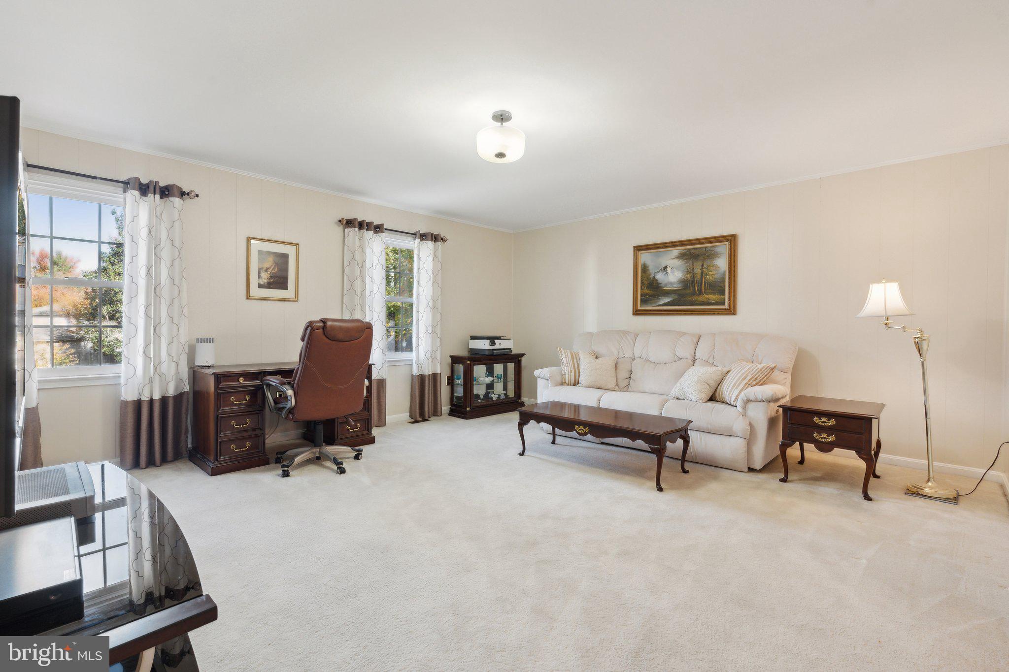 TANTALLON HILLS - Residential