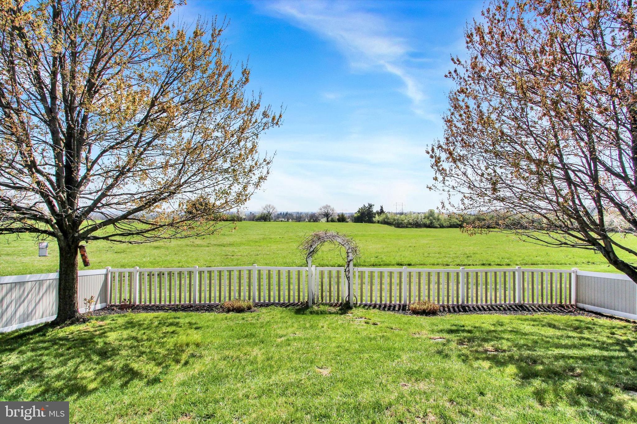 ADMIRE SPRINGS - Residential