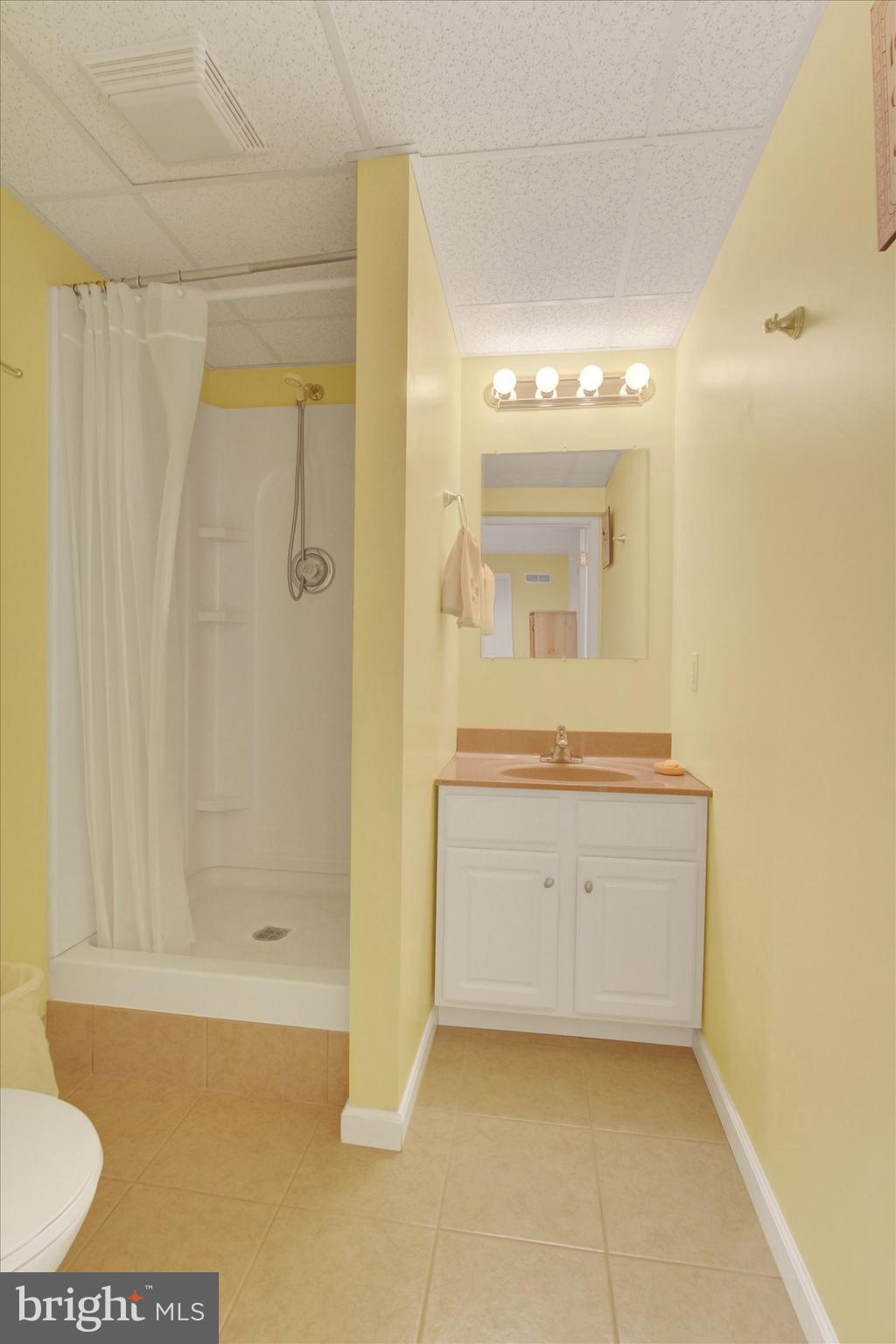 ADMIRE SPRINGS - Residential