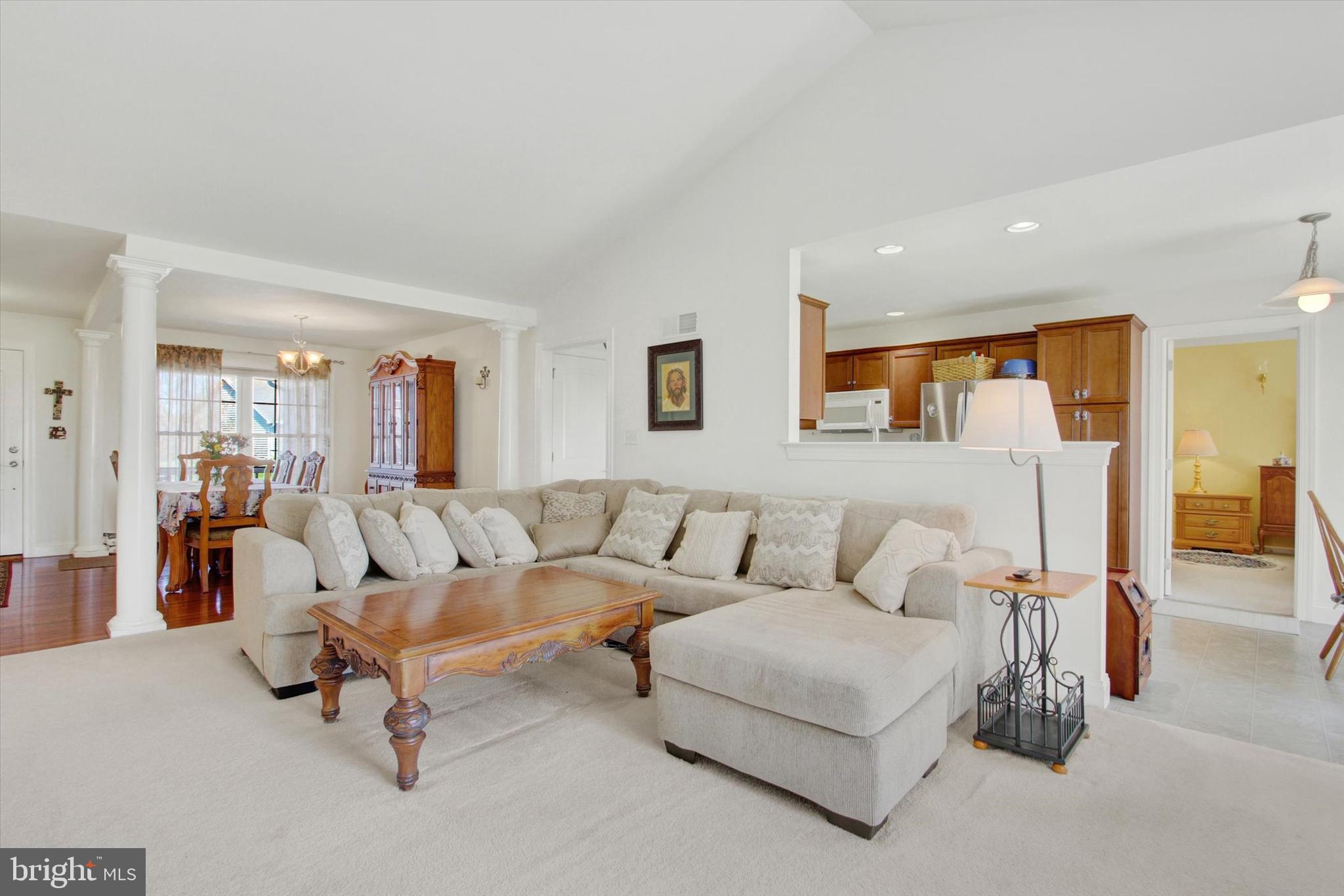 ADMIRE SPRINGS - Residential