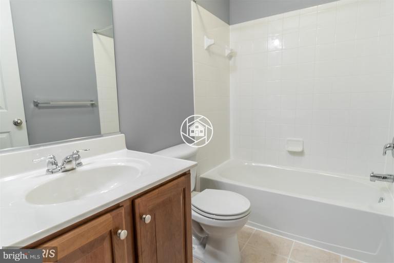 BALLENGER CREEK CENTER POND - Residential Lease