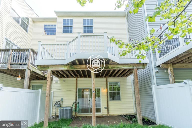 BALLENGER CREEK CENTER POND - Residential Lease