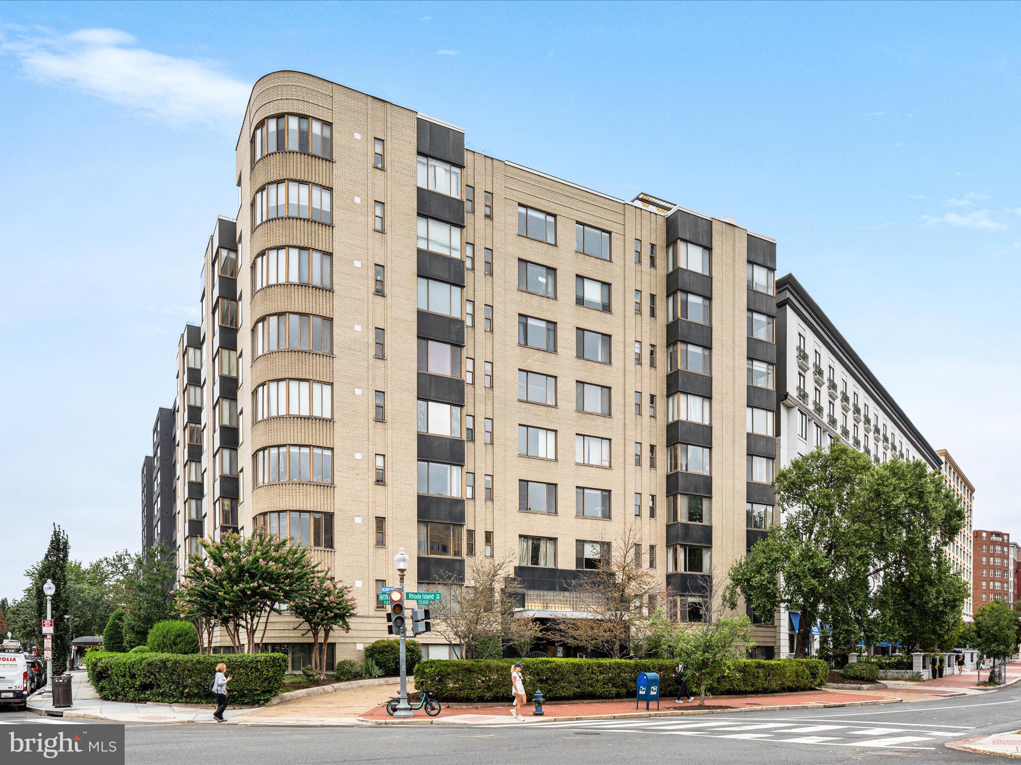 1 SCOTT CIRCLE NW 3