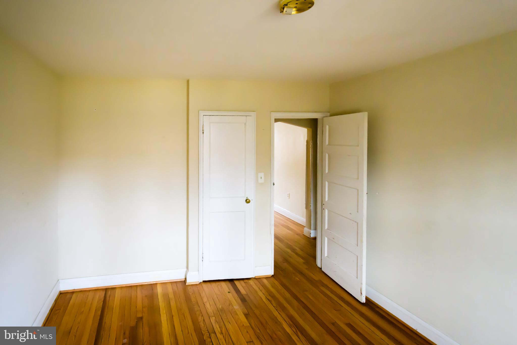 ARLINGTON - Residential