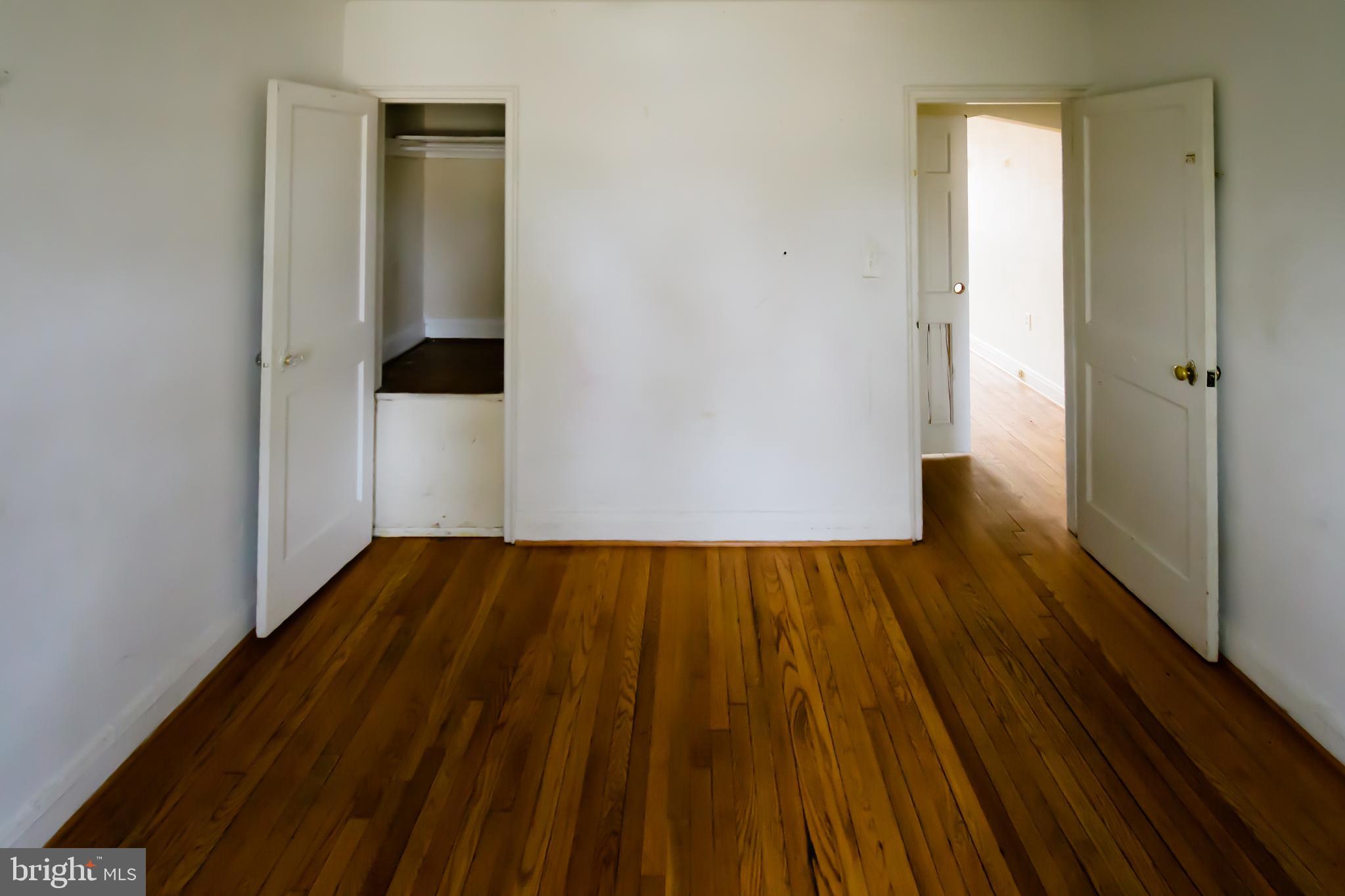 ARLINGTON - Residential