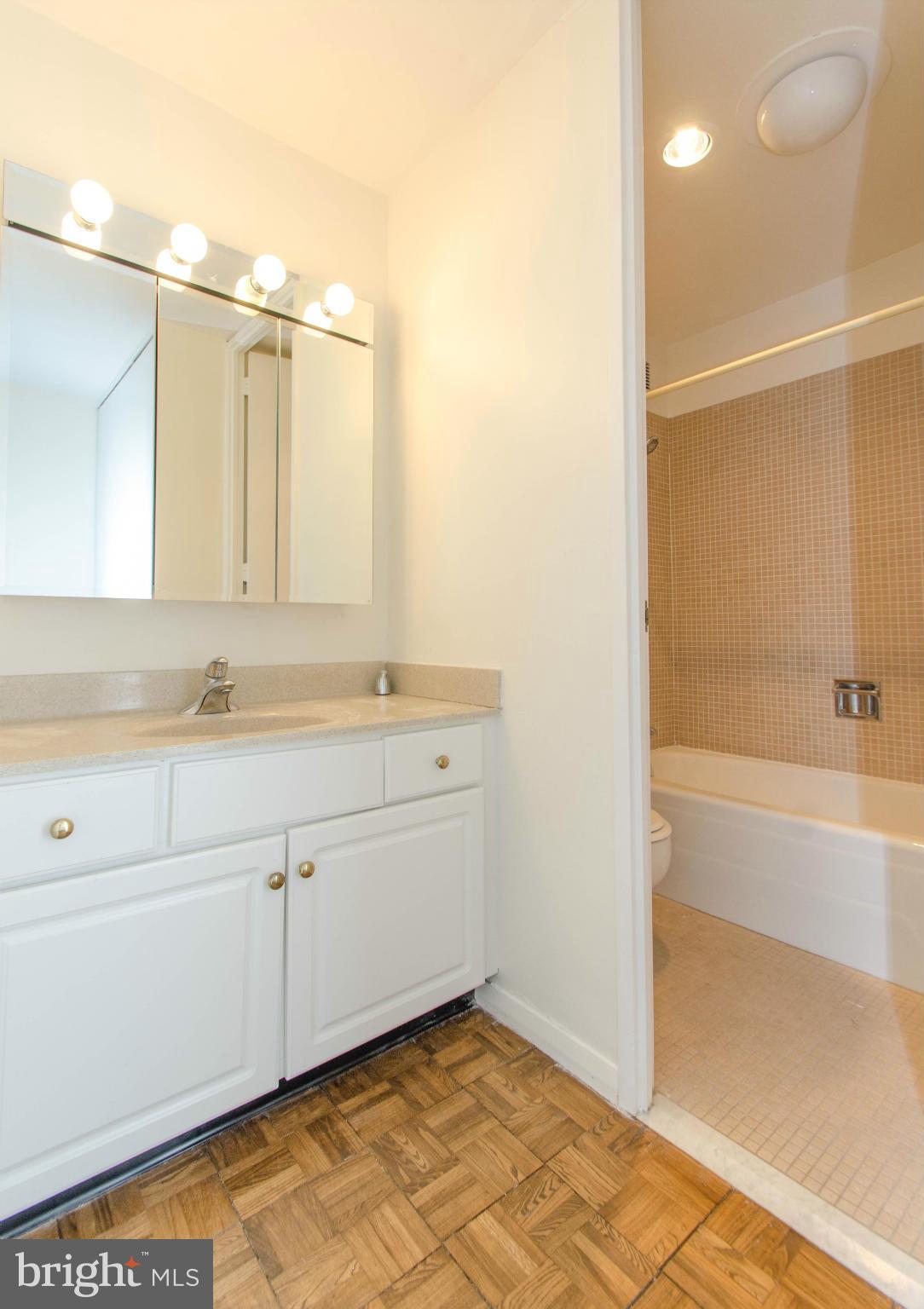 GUILFORD - Residential