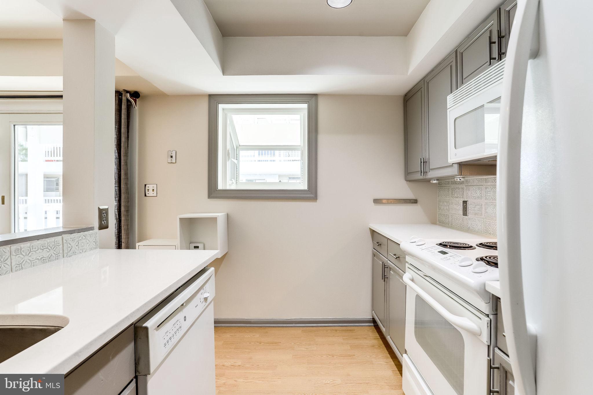 HEATHERLEA - Residential Lease