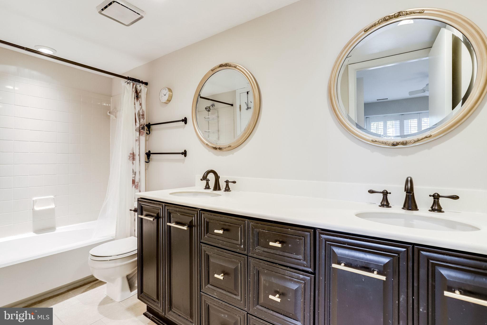 HEATHERLEA - Residential Lease