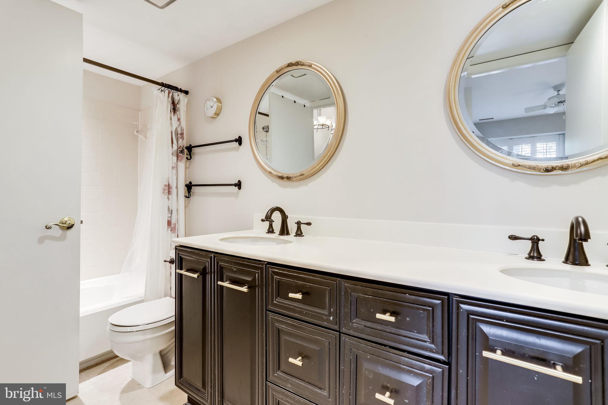 HEATHERLEA - Residential Lease