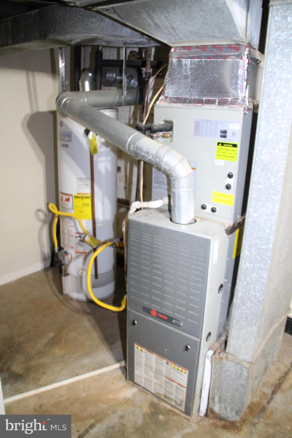 RANDOLPH HILLS - Residential Lease