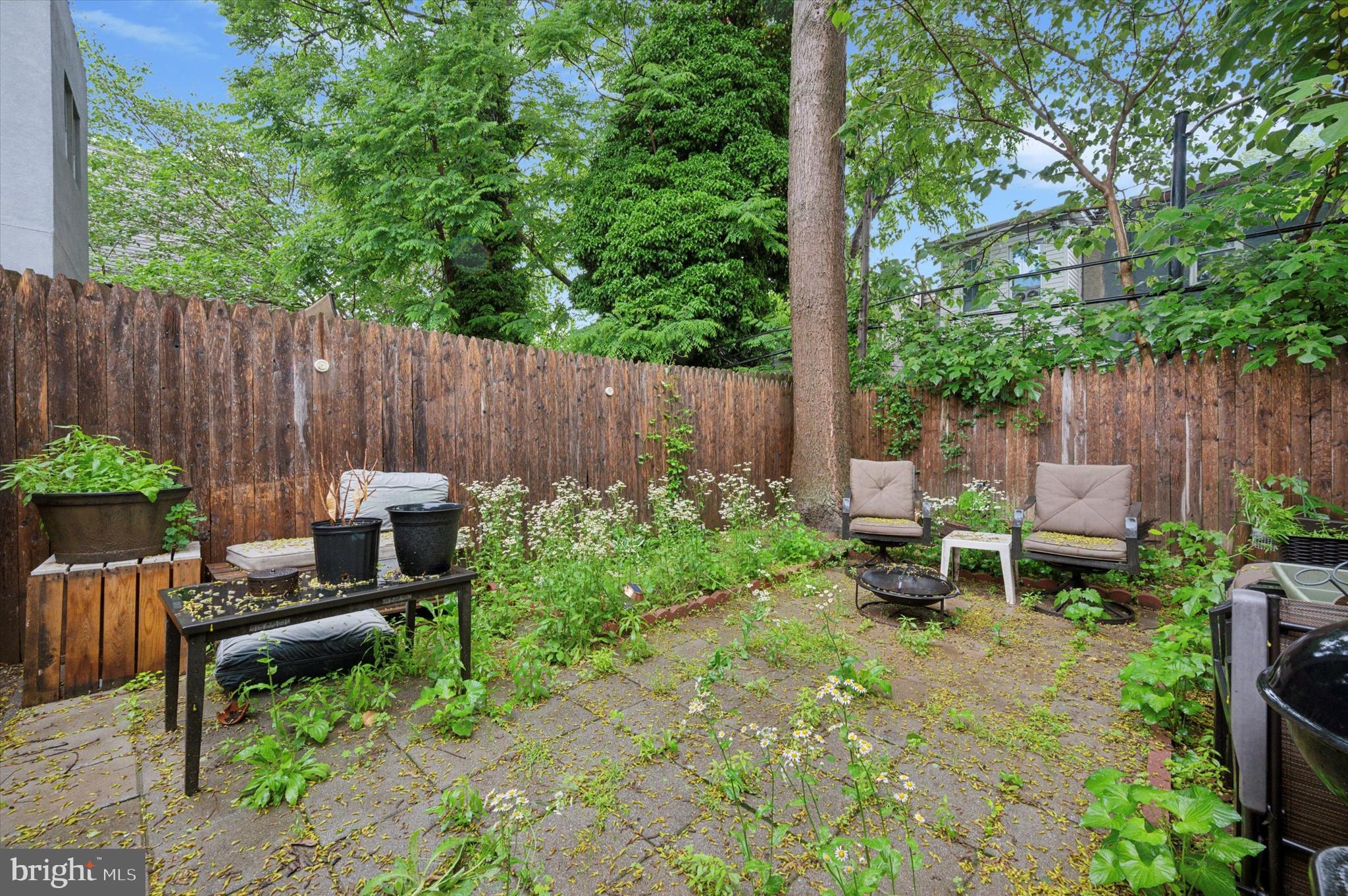 MANTUA - Residential Lease