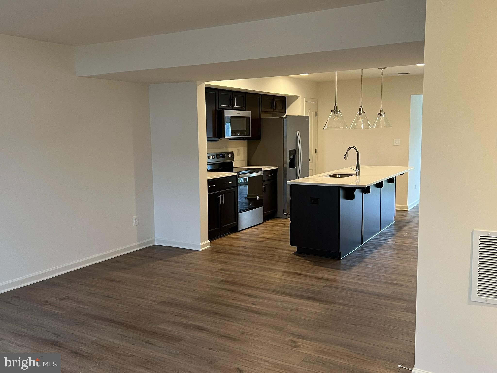 WHISPERING PINES - Residential Lease