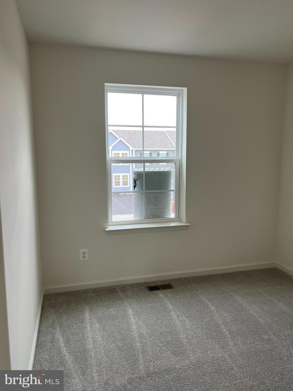 WHISPERING PINES - Residential Lease