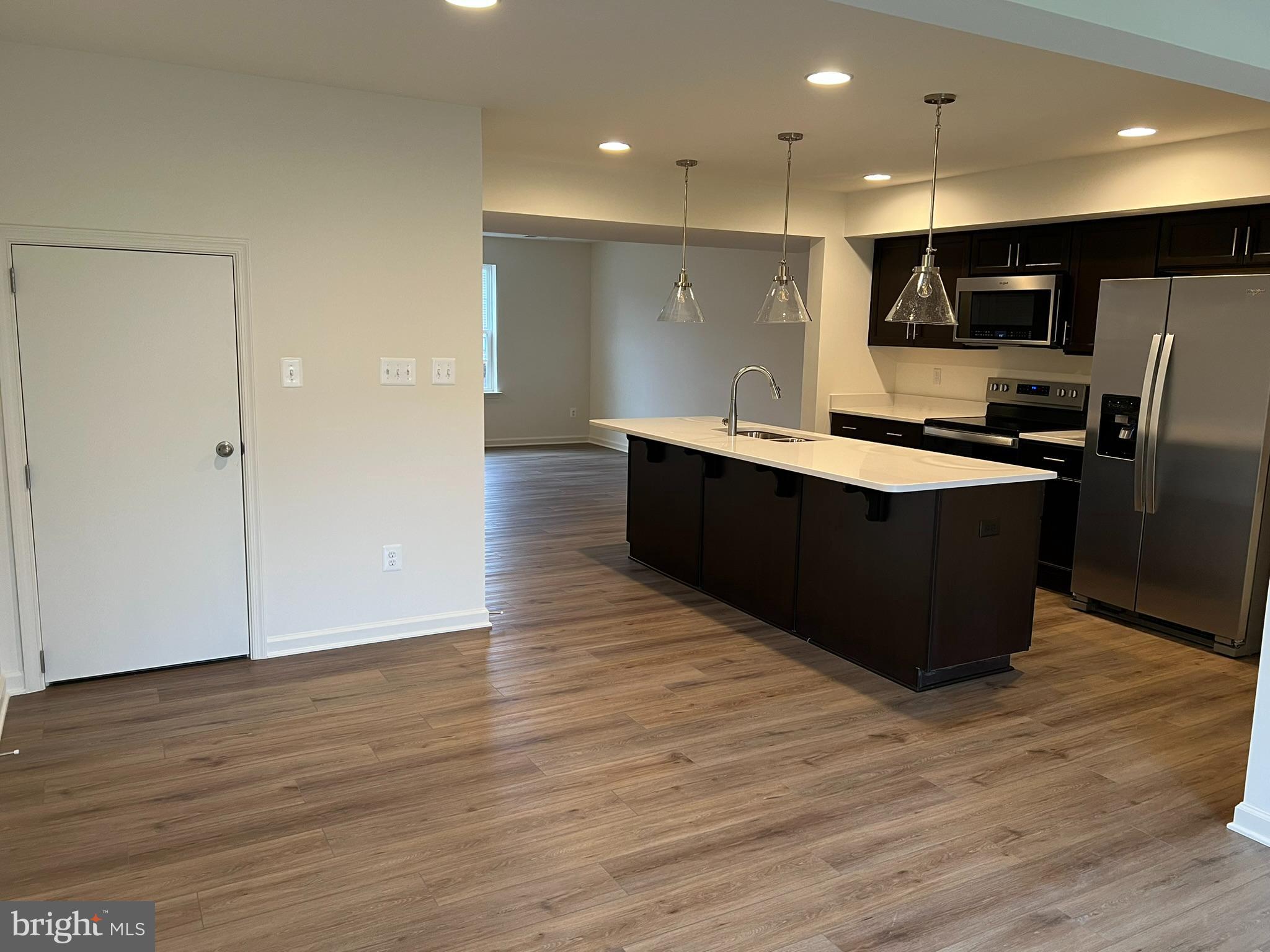 WHISPERING PINES - Residential Lease